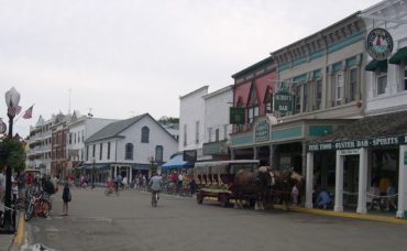 Photo courtesy of Randy Hall via Wikimedia