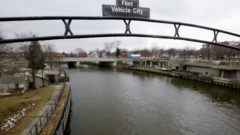 Judge OKs $626 million settlement in Flint water litigation